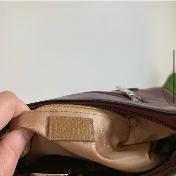 Franco Sarto Small Shoulder Bag Burgundy - Picture 5 of 9